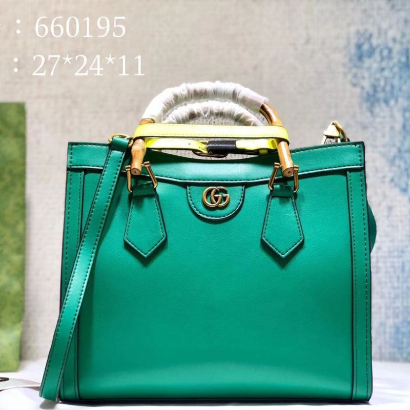 G*u*i shopping bags
